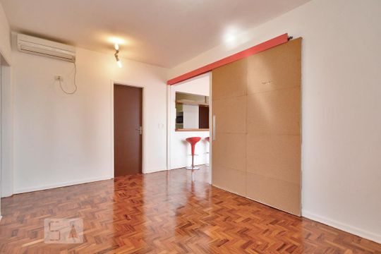 Sala 2 de apartamento para alugar com 2 quartos, 82m² em Perdizes, São Paulo