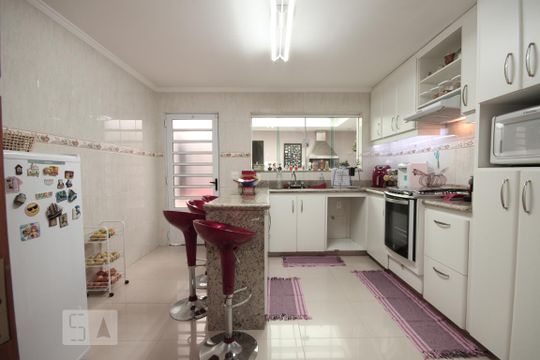 Cozinha de casa à venda com 3 quartos, 160m² em Jardim da Saúde, São Paulo