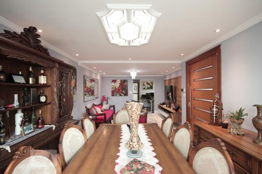 Casa à venda com 3 quartos, 160m² em Jardim da Saúde, São Paulo