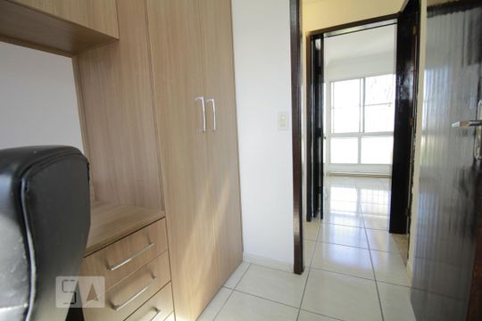 Quarto 1 de apartamento para alugar com 3 quartos, 60m² em Piratininga, Osasco