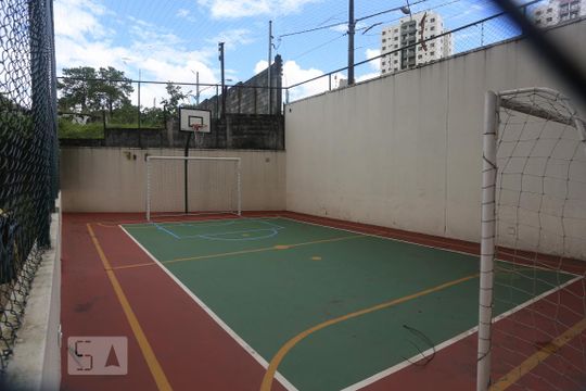 Quadra Esportiva de apartamento para alugar com 3 quartos, 74m² em Jardim Ester Yolanda, São Paulo