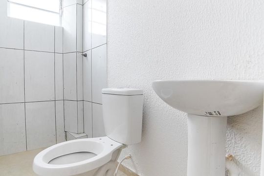 Banheiro de apartamento para alugar com 1 quarto, 35m² em Vila Gustavo, São Paulo