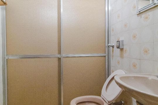 Banheiro 01 de casa para alugar com 4 quartos, 120m² em Parque Rural Fazenda Santa Cândida, Campinas