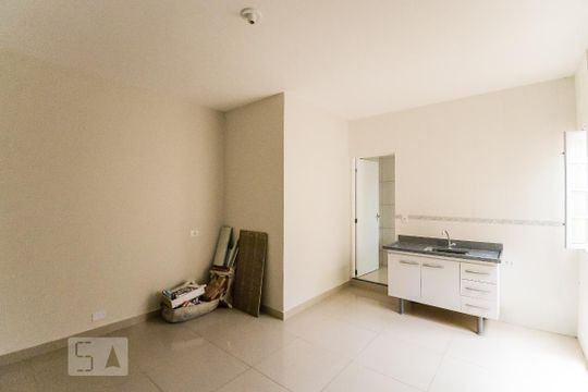 Kitnet/Studio para alugar com 1 quarto, 30m² em Vila Antonieta, São Paulo