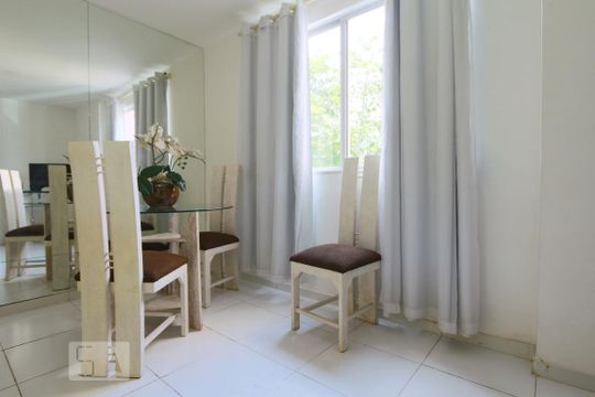 Sala de apartamento à venda com 2 quartos, 50m² em Vargem Pequena, Rio de Janeiro