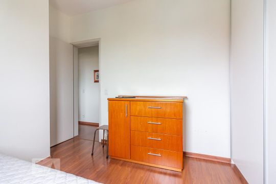 Quarto 1 de apartamento para alugar com 3 quartos, 70m² em Vila Lageado, São Paulo
