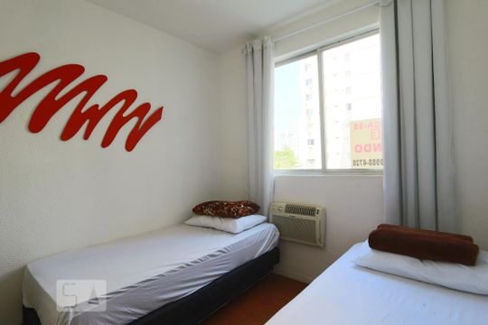Quarto 1 de apartamento à venda com 2 quartos, 50m² em Vargem Pequena, Rio de Janeiro