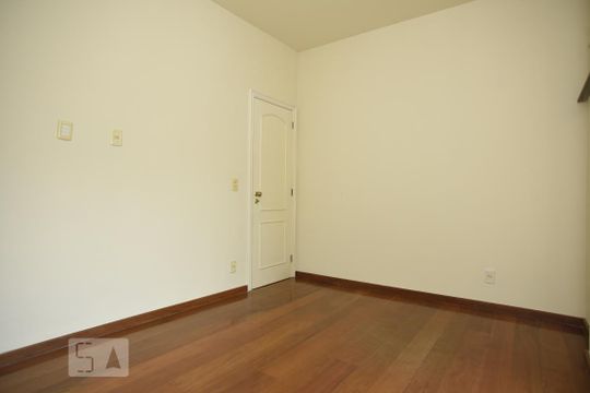 Quarto 1 Suite de apartamento para alugar com 4 quartos, 194m² em Jardim Guanabara, Rio de Janeiro