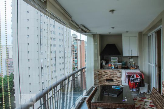 Sacada de apartamento à venda com 4 quartos, 139m² em Bela Vista, São Paulo