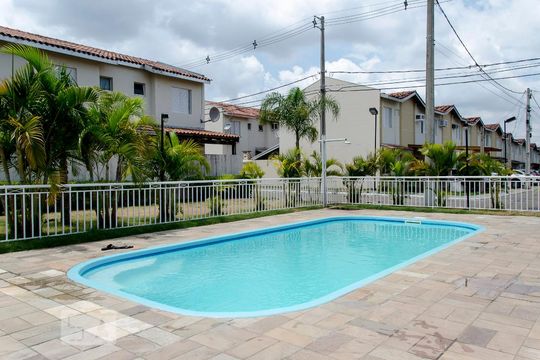 Casa de Condomínio para alugar com 2 quartos, 70m² em Igara, Canoas