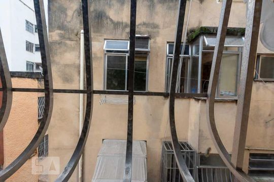 Vista Quarto 2 de apartamento à venda com 2 quartos, 67m² em Santa Rosa, Niterói