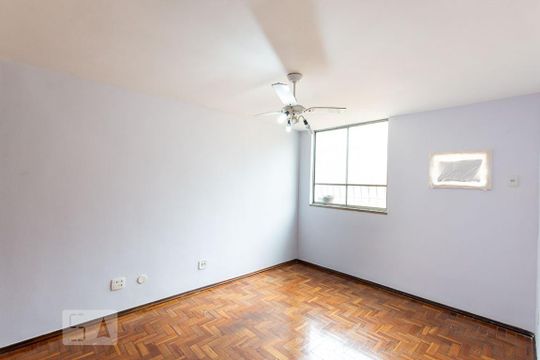 Sala de apartamento à venda com 2 quartos, 67m² em Santa Rosa, Niterói