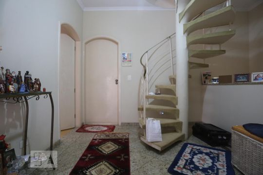 Casa à venda com 4 quartos, 384m² em Vila Campesina, Osasco
