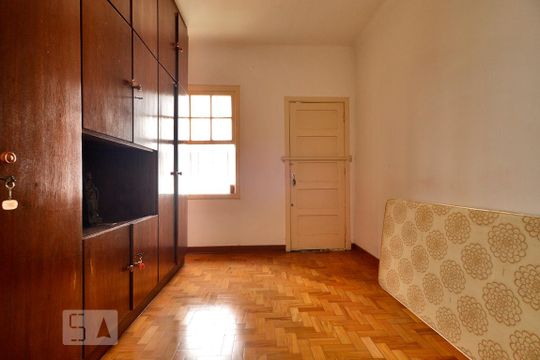 Quarta 3 de casa para alugar com 3 quartos, 140m² em Perdizes, São Paulo