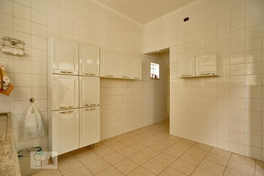 Cozinha de casa para alugar com 3 quartos, 140m² em Perdizes, São Paulo