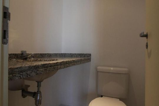 Lavabo de apartamento à venda com 3 quartos, 120m² em Lar São Paulo, São Paulo