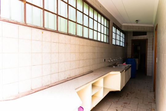 Área de Serviço de casa à venda com 4 quartos, 540m² em Jardim da Saúde, São Paulo