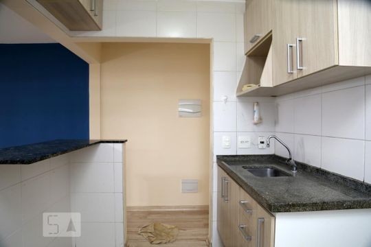 Cozinha de apartamento à venda com 3 quartos, 72m² em Jardim Maria Rosa, Taboão da Serra