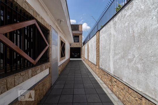 Área Externa de casa à venda com 3 quartos, 230m² em Jardim Brasília (zona Leste), São Paulo