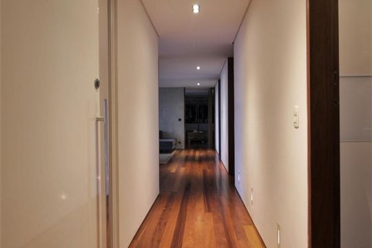 Corredor de apartamento à venda com 4 quartos, 511m² em Vila Suzana, São Paulo