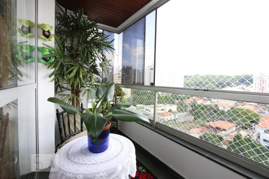 varanda de apartamento à venda com 4 quartos, 157m² em Jardim Londrina, São Paulo