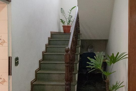 Escada de casa para alugar com 4 quartos, 360m² em Vila Cloris, Belo Horizonte