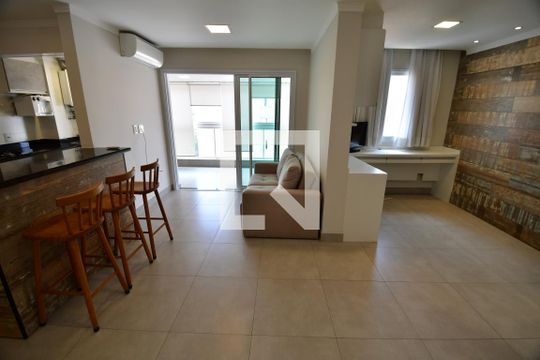 Apartamento para alugar com 1 quarto, 67m² em Centro, Campinas