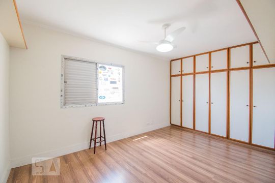 Quarto 1 de apartamento para alugar com 3 quartos, 320m² em Vila Brasílio Machado, São Paulo