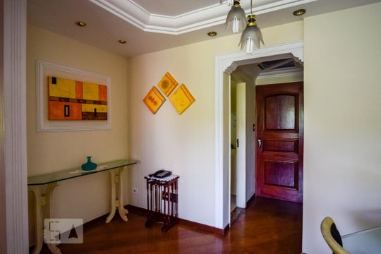 Sala de apartamento para alugar com 2 quartos, 70m² em Nova Gerty, São Caetano do Sul