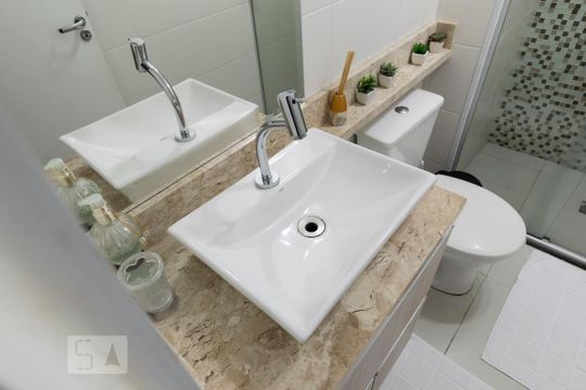 Banheiro (Pia) de apartamento à venda com 1 quarto, 33m² em Cambuci, São Paulo