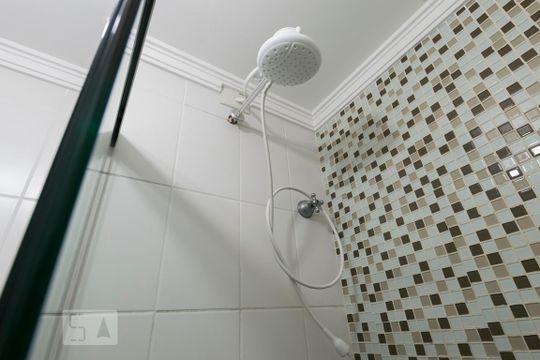 Banheiro (Chuveiro) de apartamento à venda com 1 quarto, 33m² em Cambuci, São Paulo