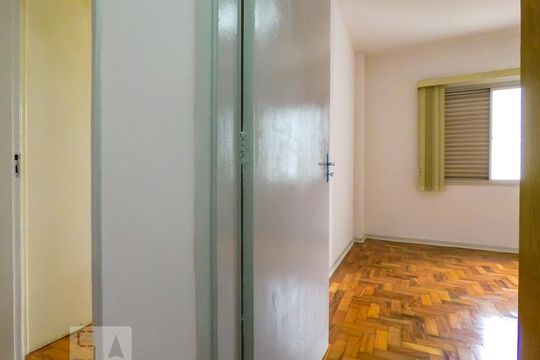 Entrada para os quartos de apartamento à venda com 2 quartos, 64m² em Liberdade, São Paulo