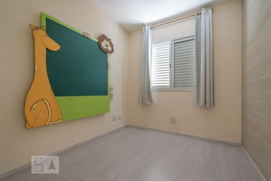 Quarto 1 de apartamento para alugar com 3 quartos, 82m² em Jardim Itapeva, São Paulo
