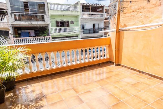 Varanda de casa à venda com 3 quartos, 144m² em Jardim Sapopemba, São Paulo