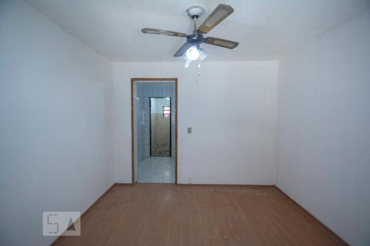 Casa à venda com 3 quartos, 125m² em Vila Primavera, São Paulo