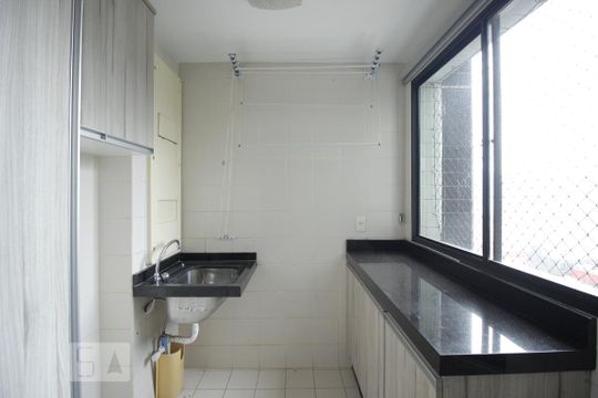 Área de Serviço de apartamento para alugar com 3 quartos, 80m² em Águas Claras, Brasília