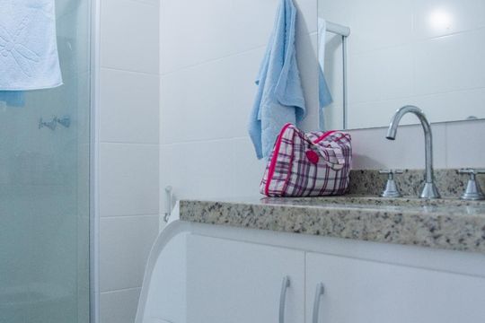 Banheiro de apartamento à venda com 1 quarto, 45m² em Centro, Rio de Janeiro