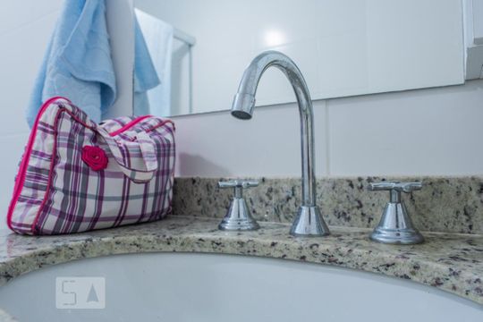 Banheiro de apartamento à venda com 1 quarto, 45m² em Centro, Rio de Janeiro