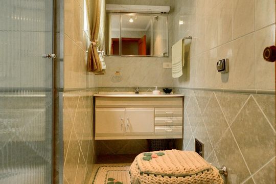 Banheiro de casa à venda com 3 quartos, 100m² em Perdizes, São Paulo