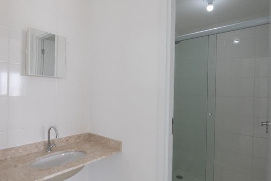 Banheiro Social de apartamento para alugar com 1 quarto, 38m² em Belém, São Paulo