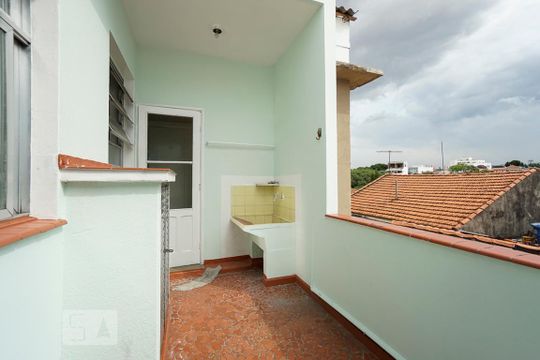 Quintal e área de serviço de casa para alugar com 2 quartos, 80m² em Quarta Parada, São Paulo