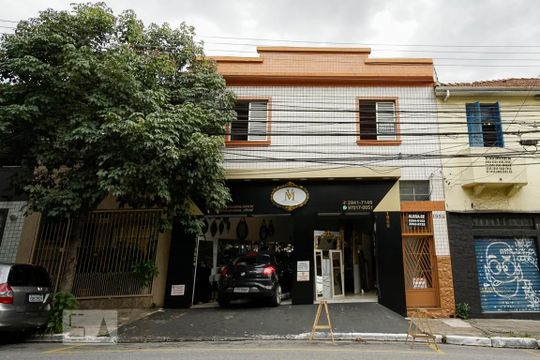 Fachada de casa para alugar com 2 quartos, 80m² em Quarta Parada, São Paulo