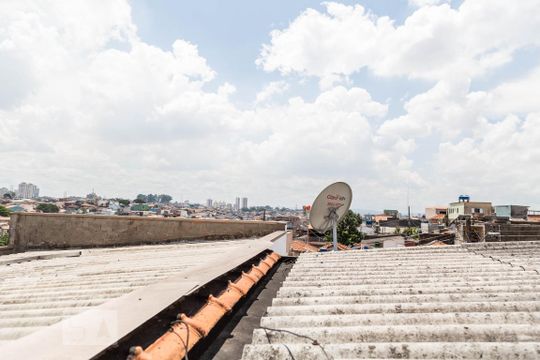 Laje de casa para alugar com 1 quarto, 70m² em Vila Primavera, São Paulo