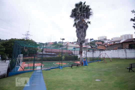 quadra de apartamento para alugar com 2 quartos, 45m² em Vila Carminha, Campinas