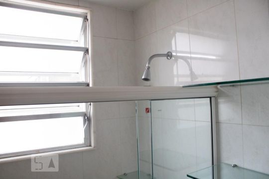 Banheiro 2 de apartamento à venda com 2 quartos, 170m² em Laranjeiras, Rio de Janeiro