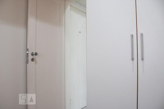 Quarto de Serviço de apartamento à venda com 2 quartos, 170m² em Laranjeiras, Rio de Janeiro