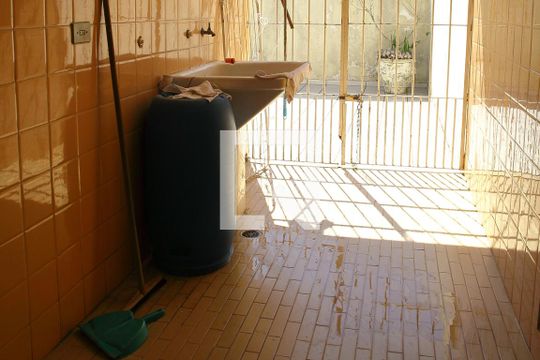 Área de Serviço de casa à venda com 3 quartos, 400m² em Nova Petrópolis, São Bernardo do Campo