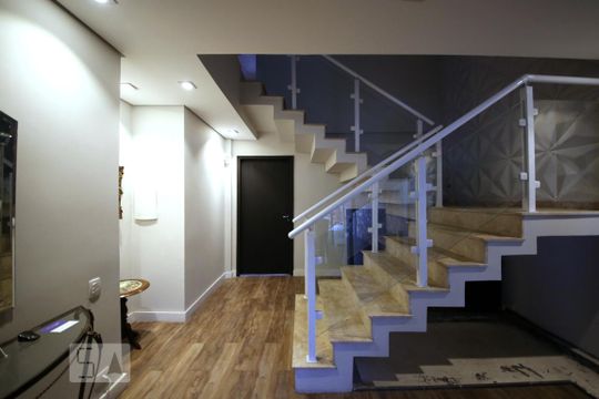 Hall de Entrada  de casa para alugar com 5 quartos, 500m² em Chácara Santo Antônio (zona Sul), São Paulo