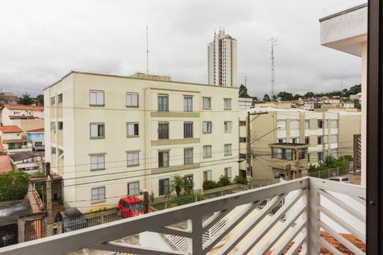 Varanda de casa à venda com 2 quartos, 100m² em Jardim Peri, São Paulo