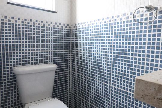 Casa à venda com 5 quartos, 182m² em Parque Monte Alegre, Taboão da Serra